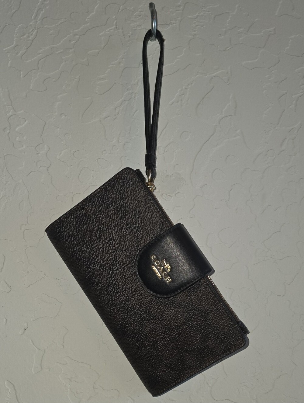 Coach Phone Wallet In Signature Canvas
